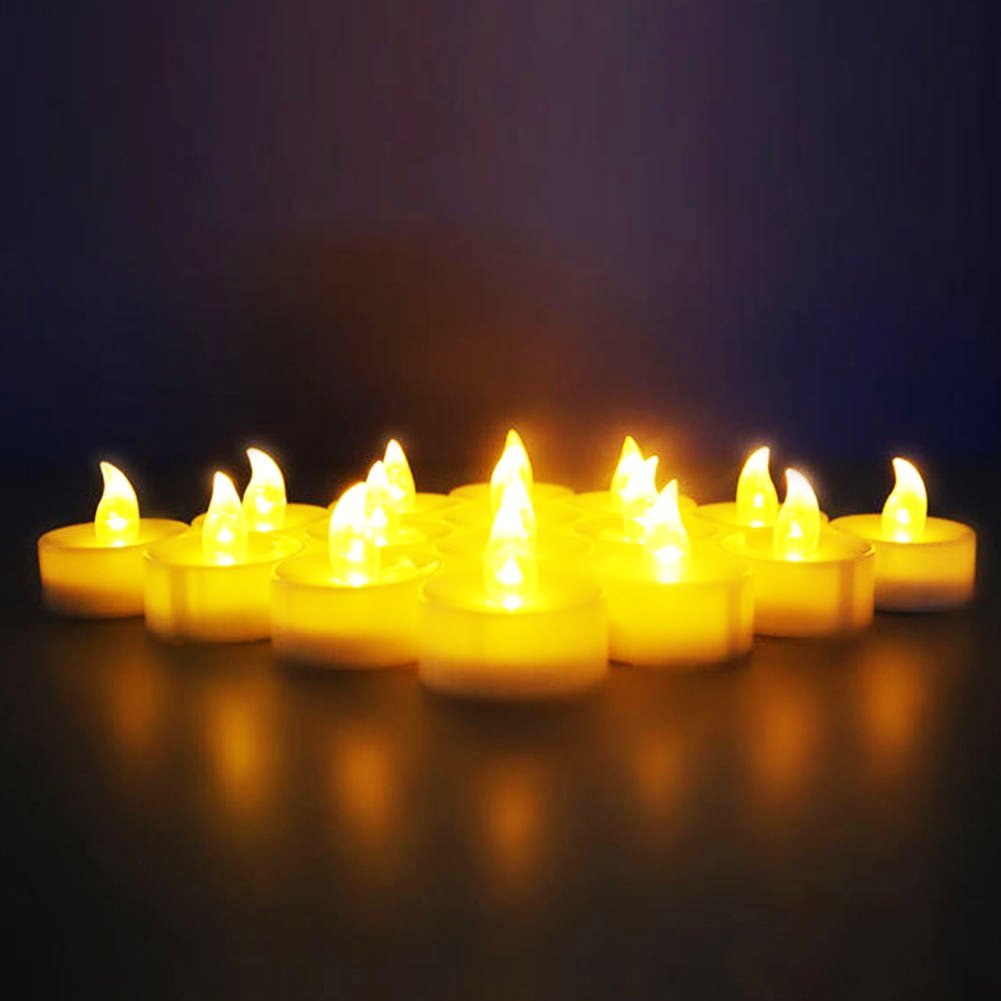 Flameless tea light candles