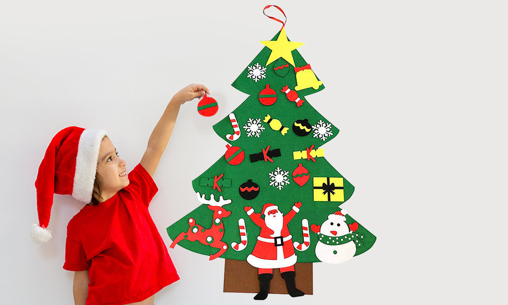 DIY Wall Christmas Tree