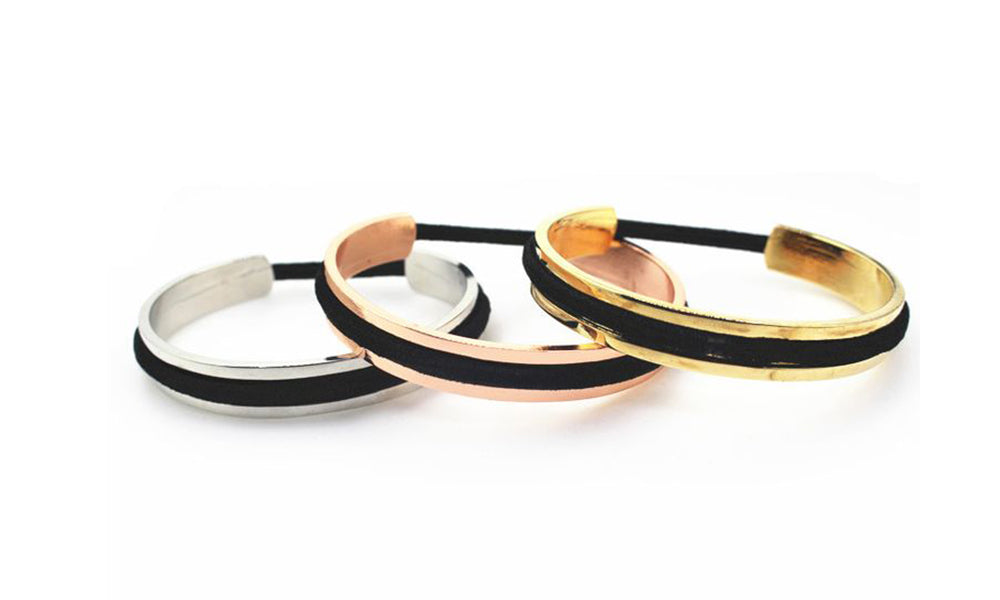 Elastic top holder bracelet