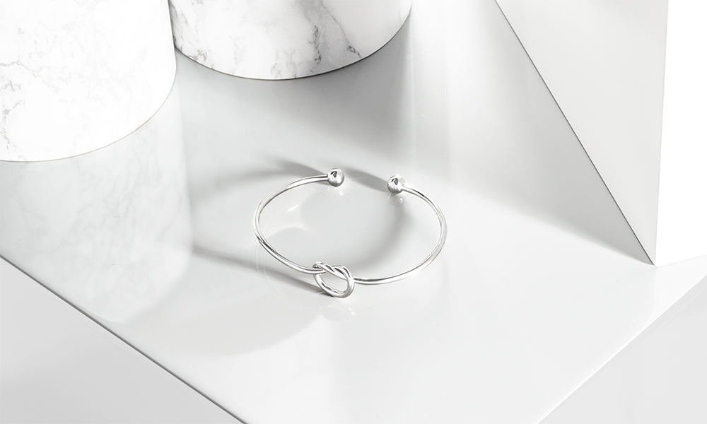 Sasha Morel - Knot Bangle