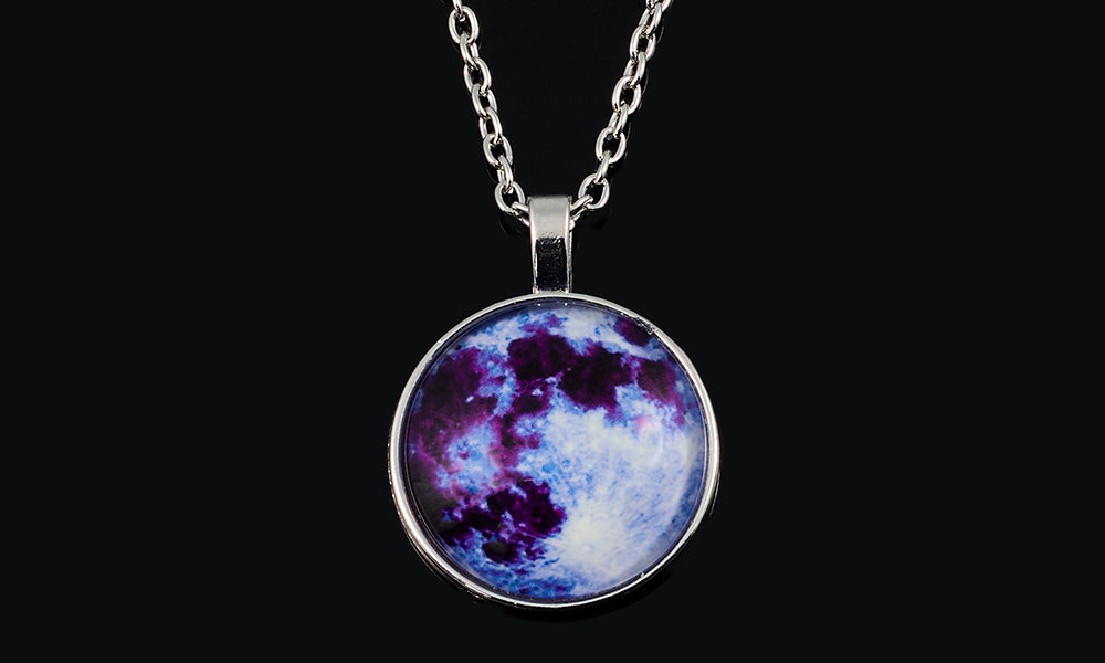 Glow In The Dark Full Moon Necklaces