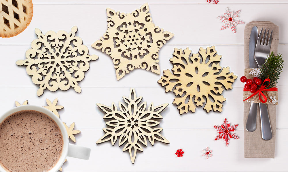 4 Pack for Xmas Wooden Snowflake Coasters