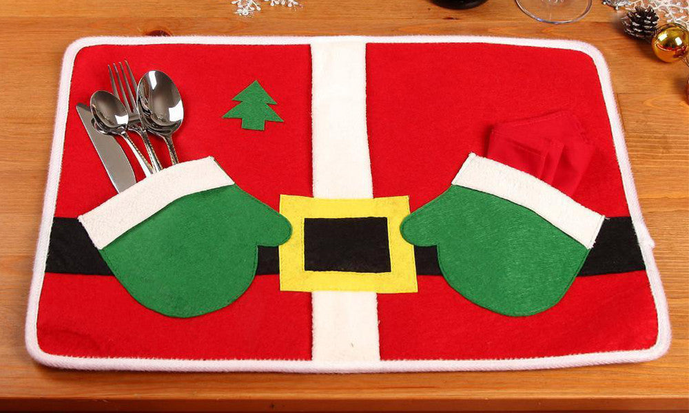 Santa Belt Place Mat with Cutlery Holding Sleeves
