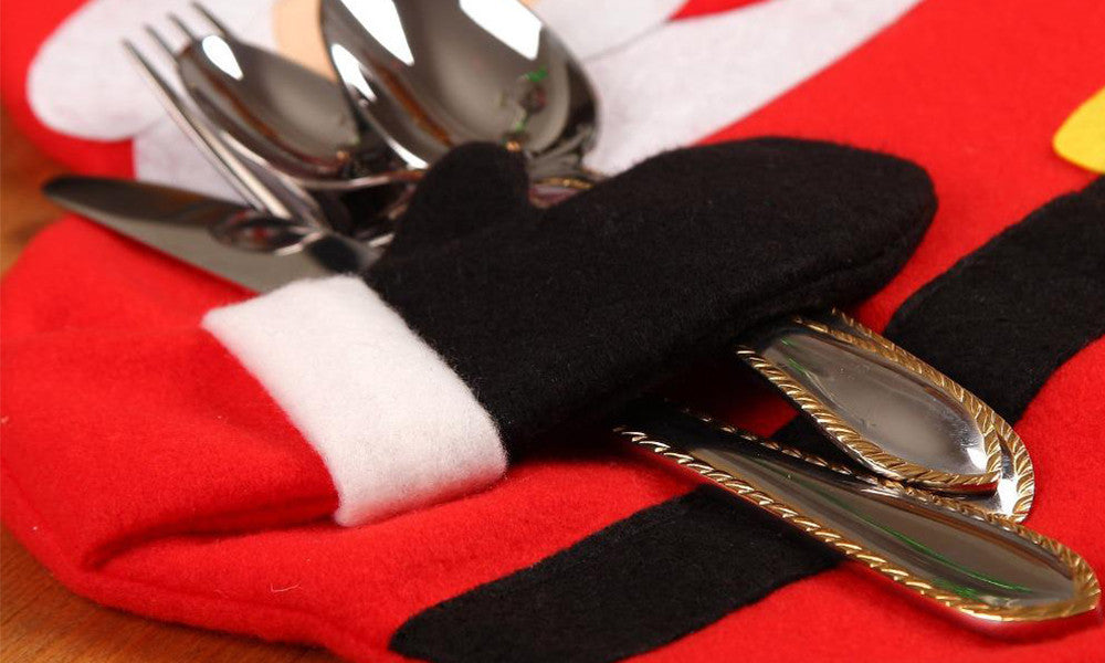 Christmas Themed Napkin and Cutlery Holding Placemats